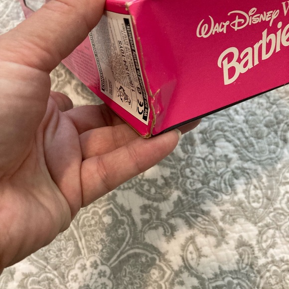NIB - Barbie: Disney’s 25th Anniversary Special Edition - Picture 6 of 6